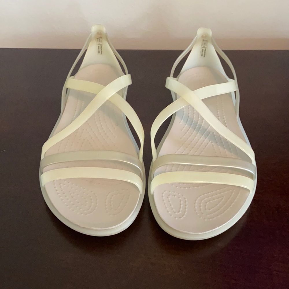 Crocs Isabella Strappy Sandal Silver Size: 6